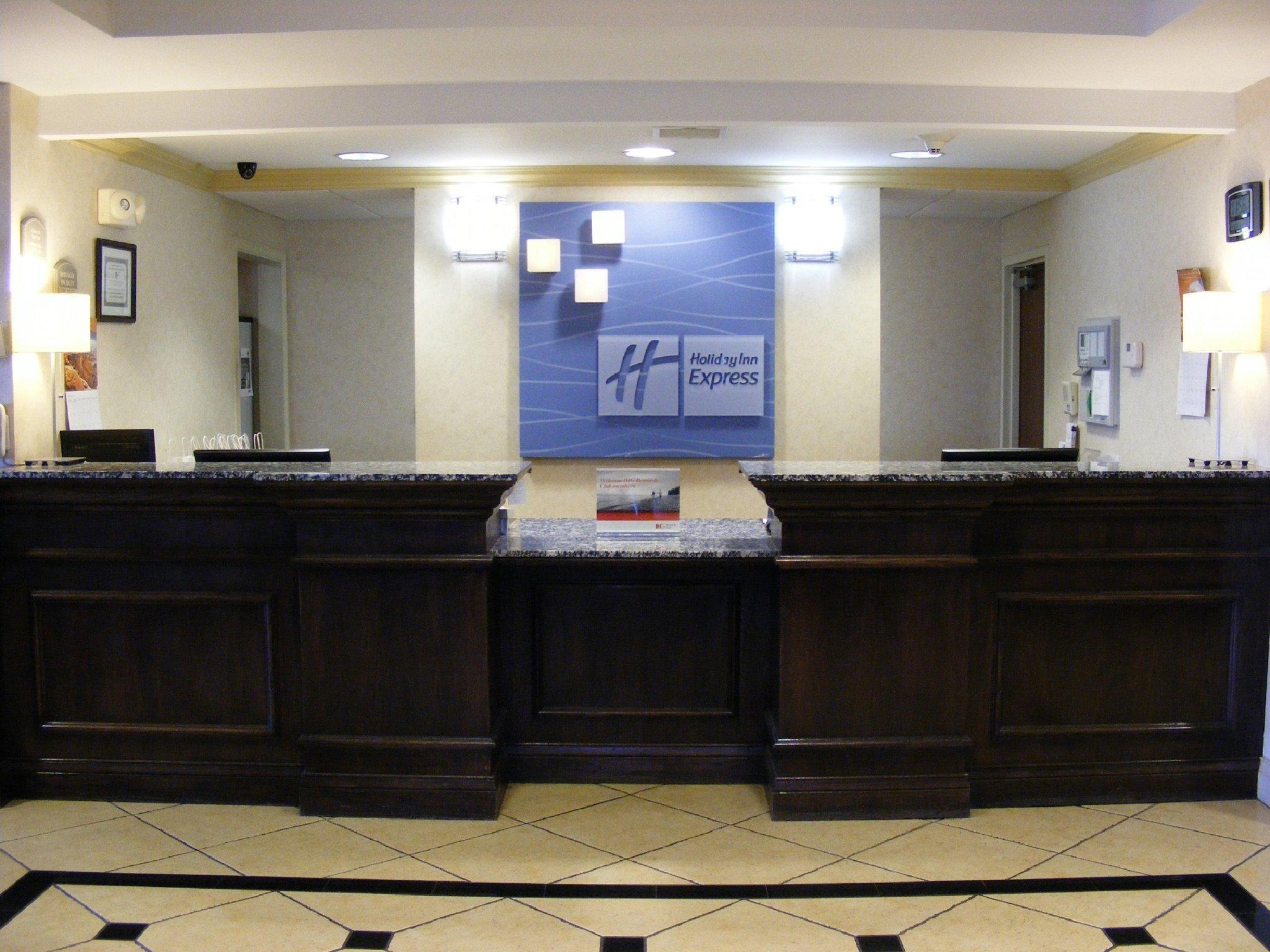 Holiday Inn Express Hotel & Suites Muskogee By Ihg Extérieur photo