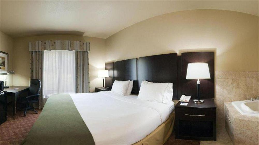 Holiday Inn Express Hotel & Suites Muskogee By Ihg Extérieur photo