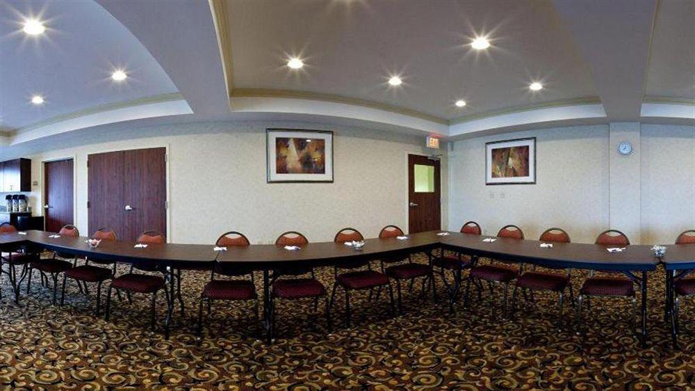 Holiday Inn Express Hotel & Suites Muskogee By Ihg Extérieur photo