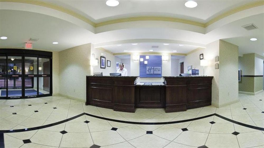 Holiday Inn Express Hotel & Suites Muskogee By Ihg Extérieur photo