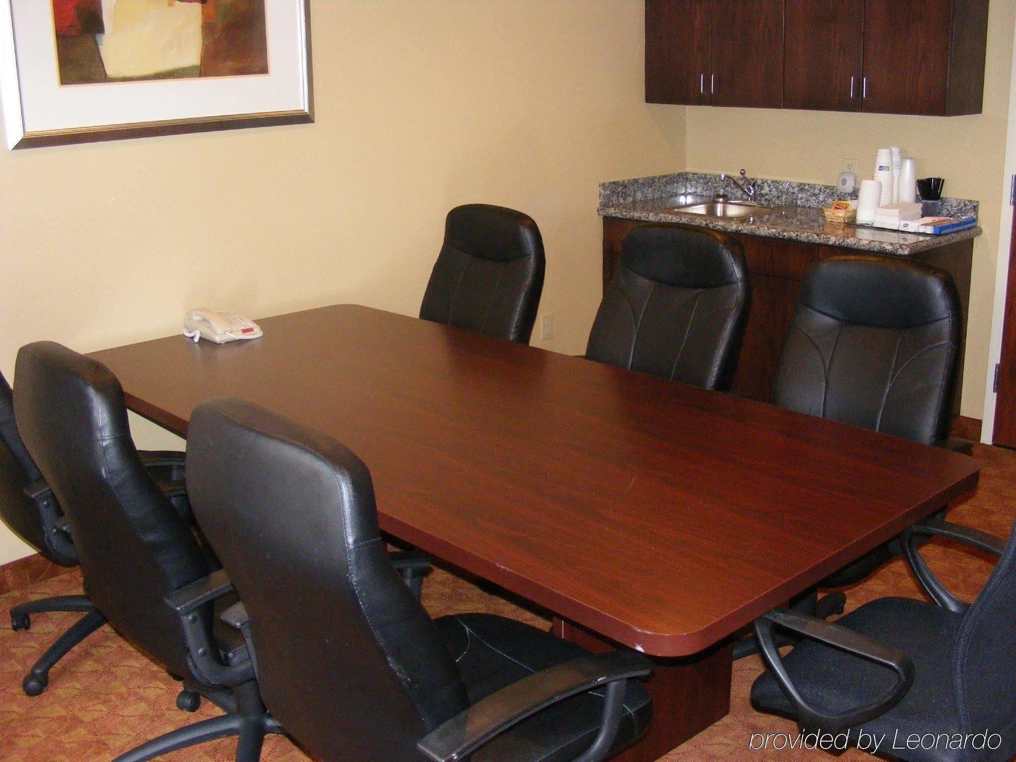 Holiday Inn Express Hotel & Suites Muskogee By Ihg Extérieur photo
